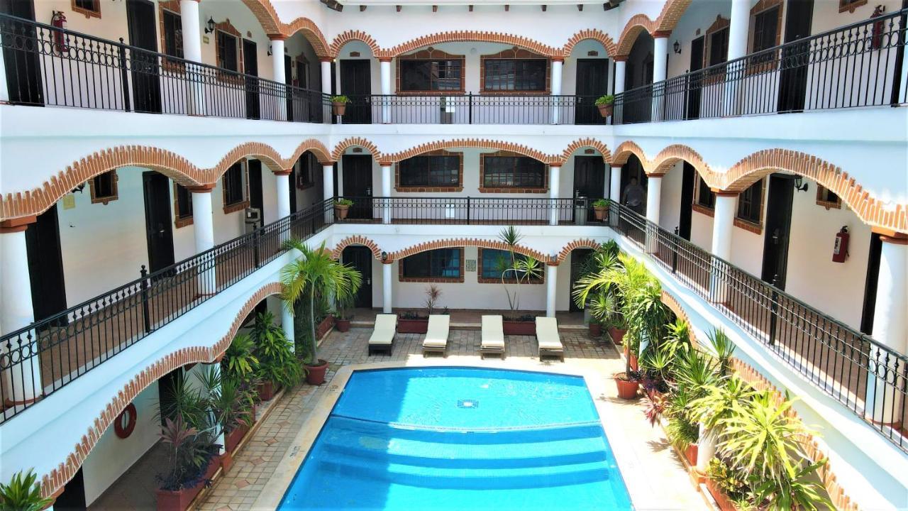 Hotel Colonial Playa Del Carmen Eksteriør billede