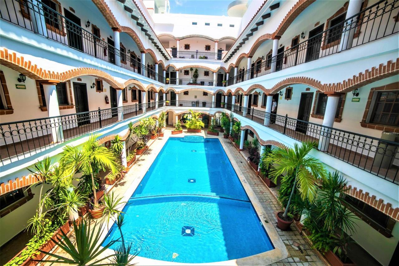 Hotel Colonial Playa Del Carmen Eksteriør billede